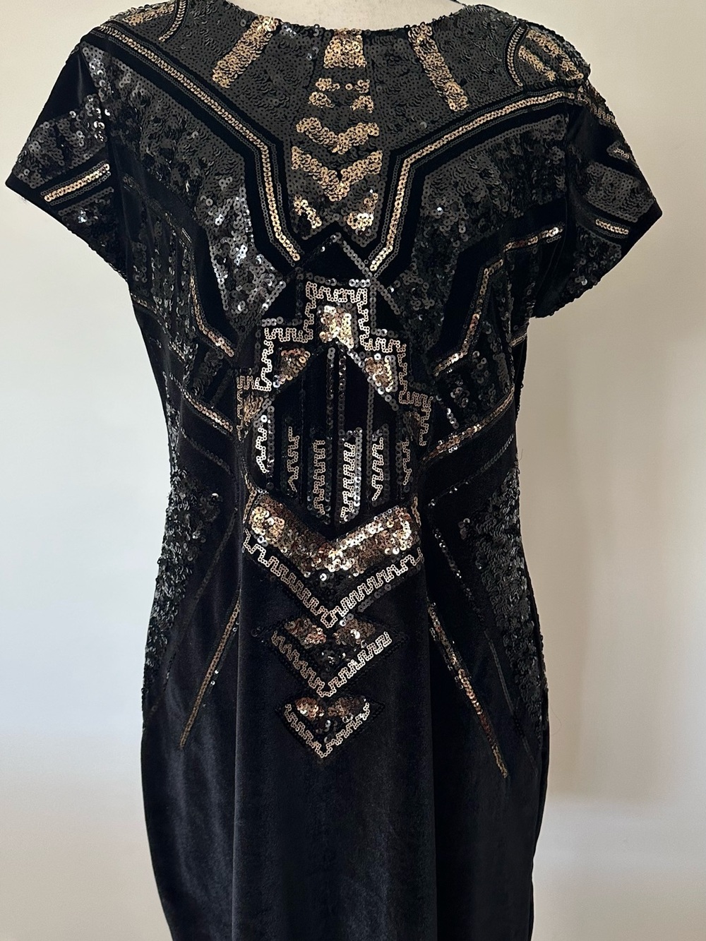 Black Velvet Sequin Mini Dress Art Deco Geometric Gold Black Mobwife Glam Chic - Picture 2 of 10